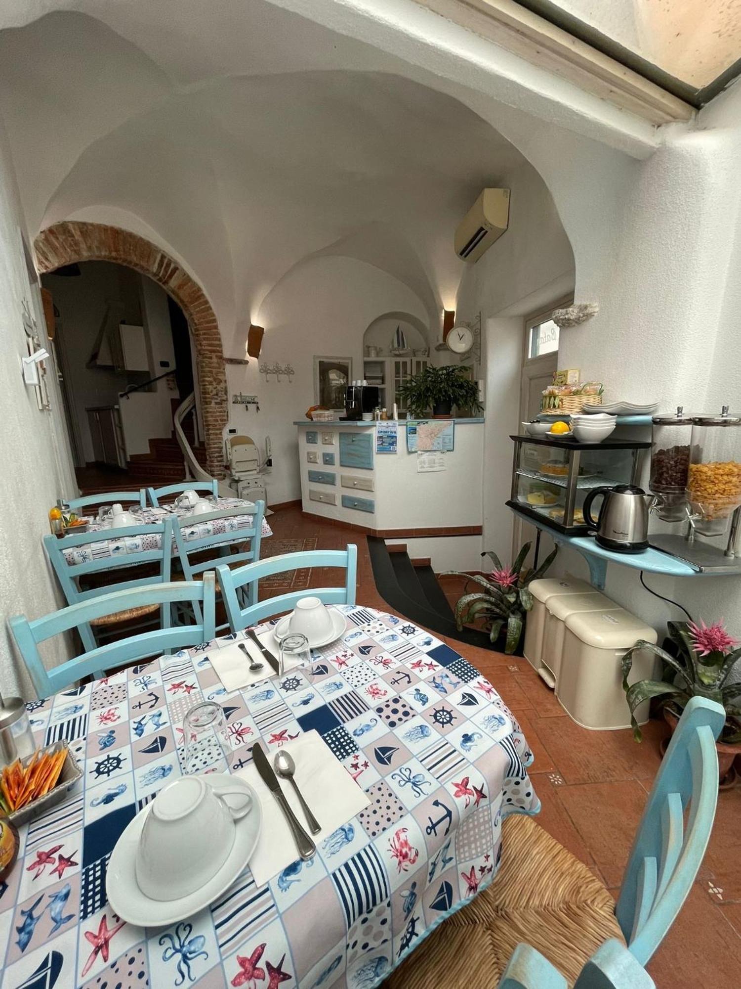 Bed and Breakfast Ca' Du Batan Spotorno Esterno foto